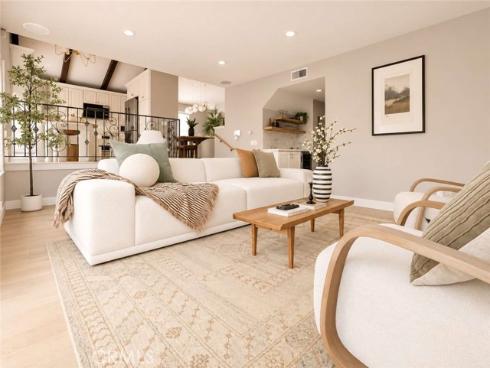 10  Delaware  , Irvine, CA