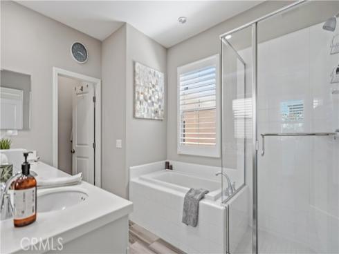 66 Fairymoss , Irvine, CA