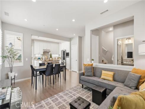 66 Fairymoss , Irvine, CA
