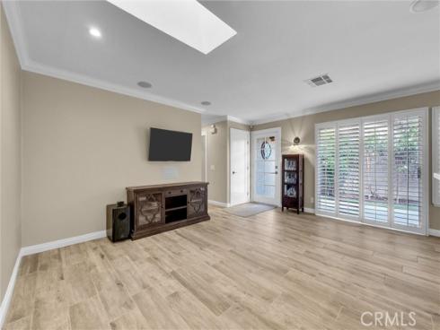 146  Orchard  , Irvine, CA