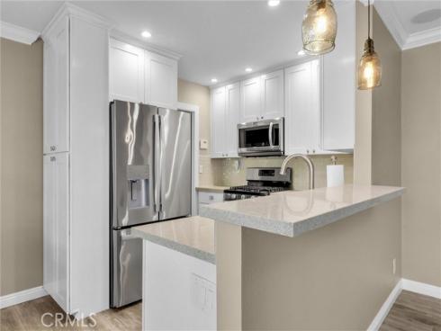 146  Orchard  , Irvine, CA