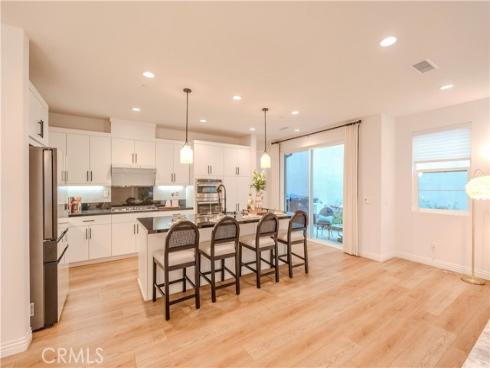 254  Tank  , Irvine, CA