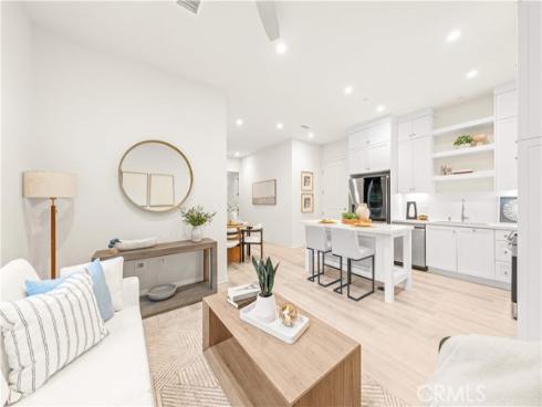 143 Coastal Gdn , Irvine, CA