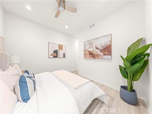 143 Coastal Gdn , Irvine, CA
