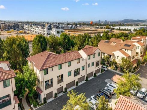 143 Coastal Gdn , Irvine, CA