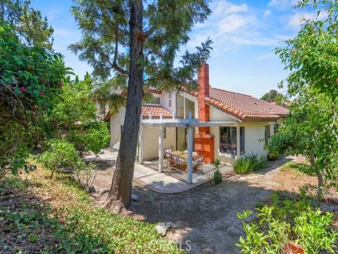 21 Glorieta , Irvine, CA