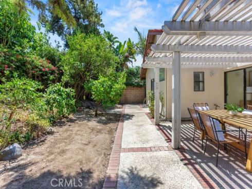 21 Glorieta , Irvine, CA