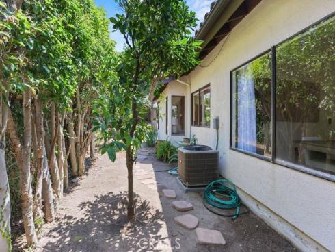 21 Glorieta , Irvine, CA