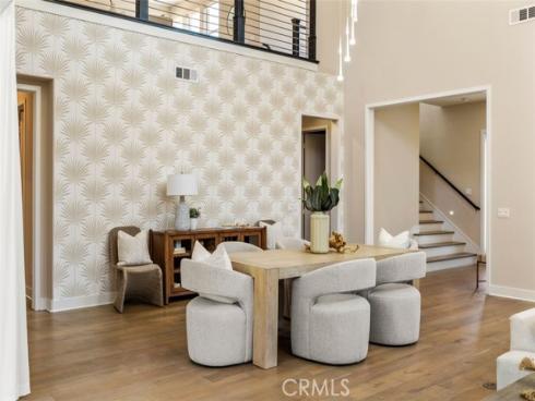 88  Iluna  , Irvine, CA