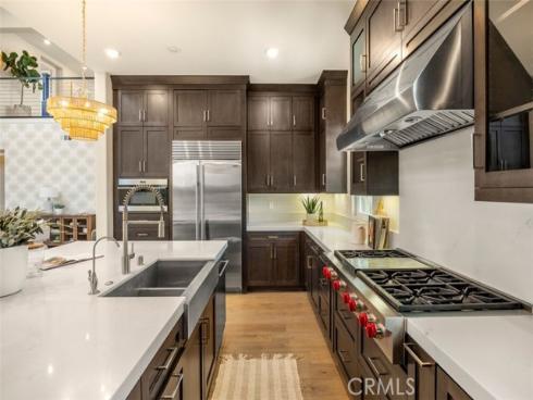 88  Iluna  , Irvine, CA
