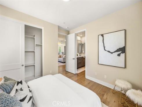 88  Iluna  , Irvine, CA