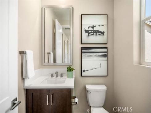 88  Iluna  , Irvine, CA