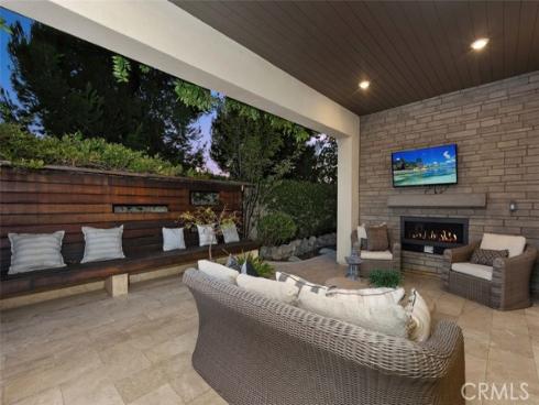 88  Iluna  , Irvine, CA