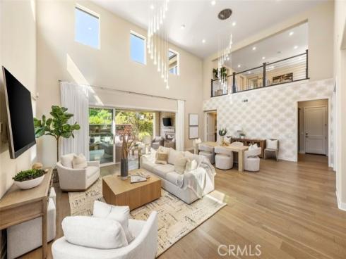 88  Iluna  , Irvine, CA