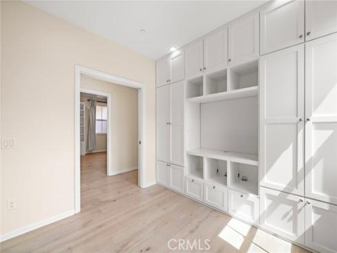 110  Mighty Oak  , Irvine, CA