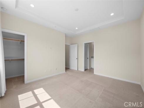110  Mighty Oak  , Irvine, CA