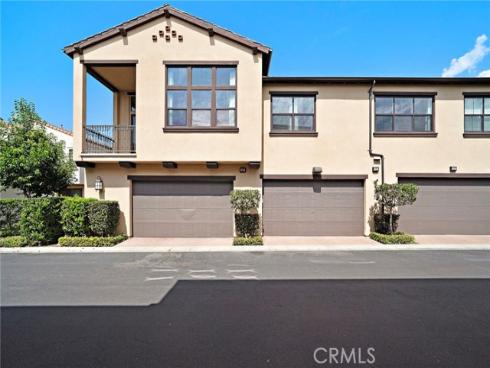 110  Mighty Oak  , Irvine, CA