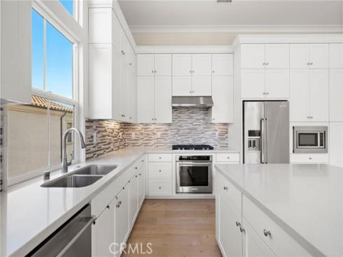 110  Mighty Oak  , Irvine, CA