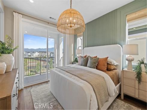721  Sonia  , Irvine, CA