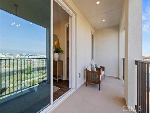 721  Sonia  , Irvine, CA