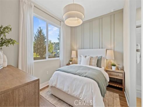 721  Sonia  , Irvine, CA