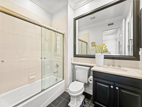 28 Blue Summit , Irvine, CA