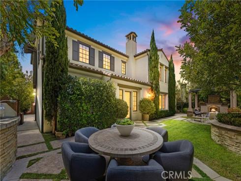 28  Blue Summit  , Irvine, CA