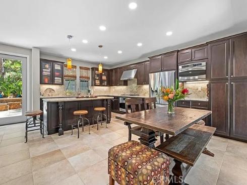 46 Pawprint , Irvine, CA
