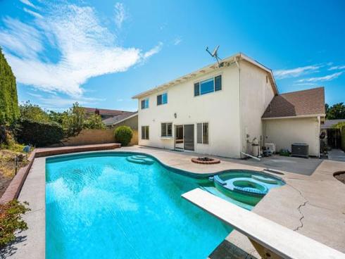 15432 Cherbourg Avenue, Irvine, CA