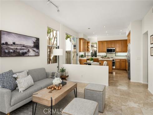 37 Del Cambrea , Irvine, CA