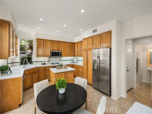 37 Del Cambrea , Irvine, CA