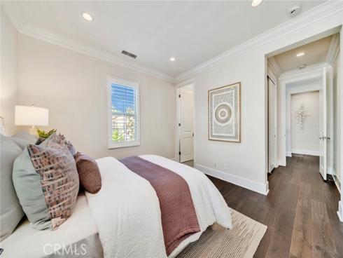 57 Cortland , Irvine, CA