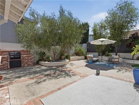15452 Orleans Circle, Irvine, CA