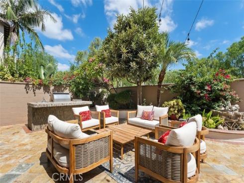 41  Carpenteria  , Irvine, CA