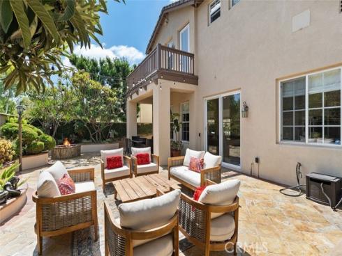 41  Carpenteria  , Irvine, CA