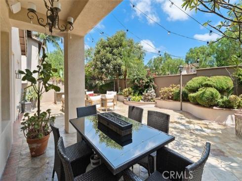 41  Carpenteria  , Irvine, CA