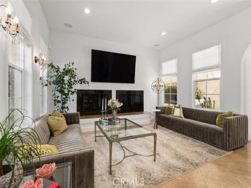 41  Carpenteria  , Irvine, CA