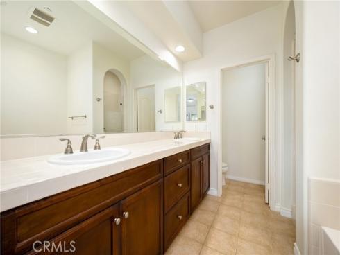 45 Iceberg Rose , Irvine, CA