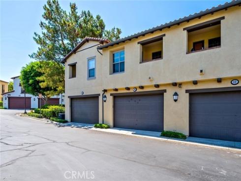 45 Iceberg Rose , Irvine, CA