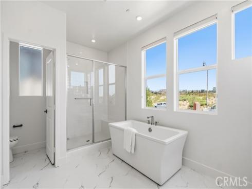 291 Lynx , Irvine, CA
