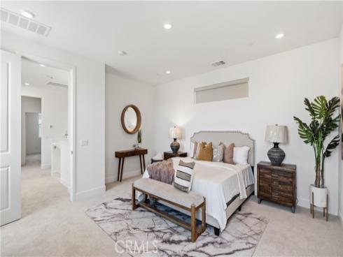291 Lynx , Irvine, CA