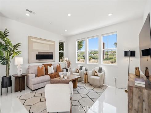291 Lynx , Irvine, CA