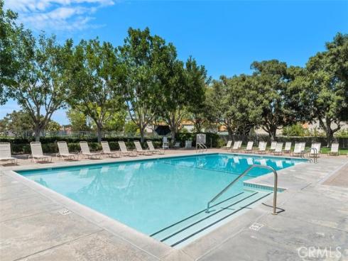 7 Del Perlatto , Irvine, CA