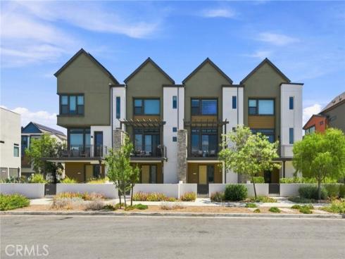 126  Keeper  , Irvine, CA