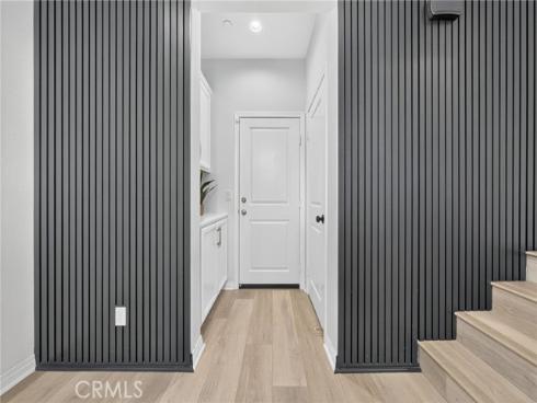 126  Keeper  , Irvine, CA