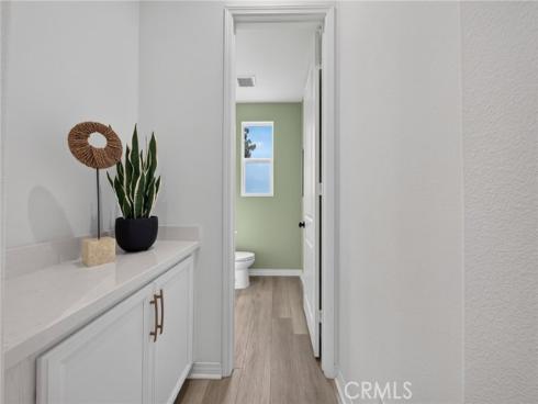 126  Keeper  , Irvine, CA