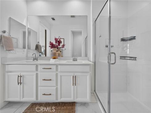 126  Keeper  , Irvine, CA