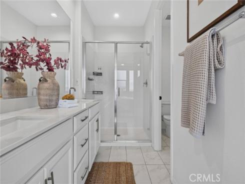 126  Keeper  , Irvine, CA