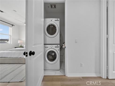 126  Keeper  , Irvine, CA