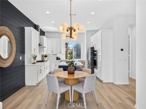 126  Keeper  , Irvine, CA